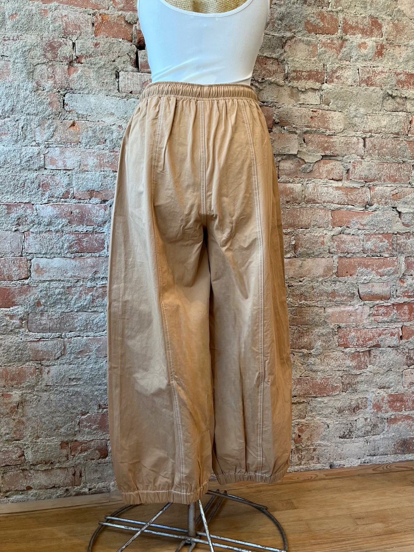 Balloon Cotton Joggers