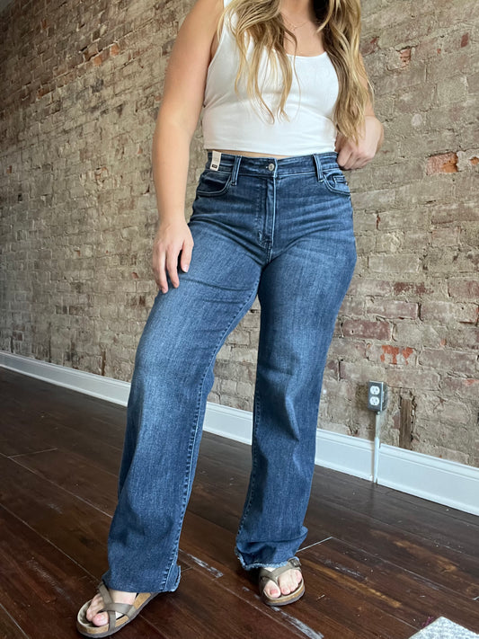 Judy Blue Mid Rise Jeans
