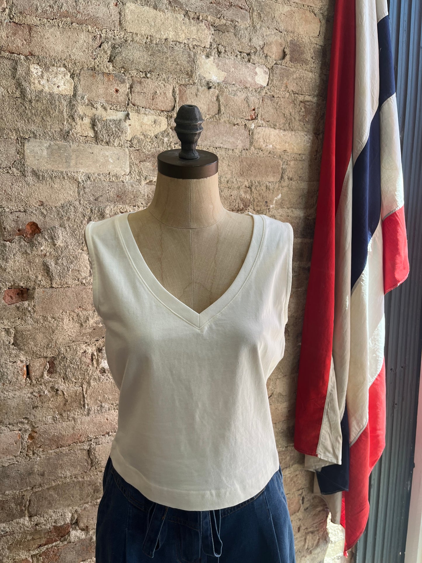Z-Supply Sloane V-Neck Top
