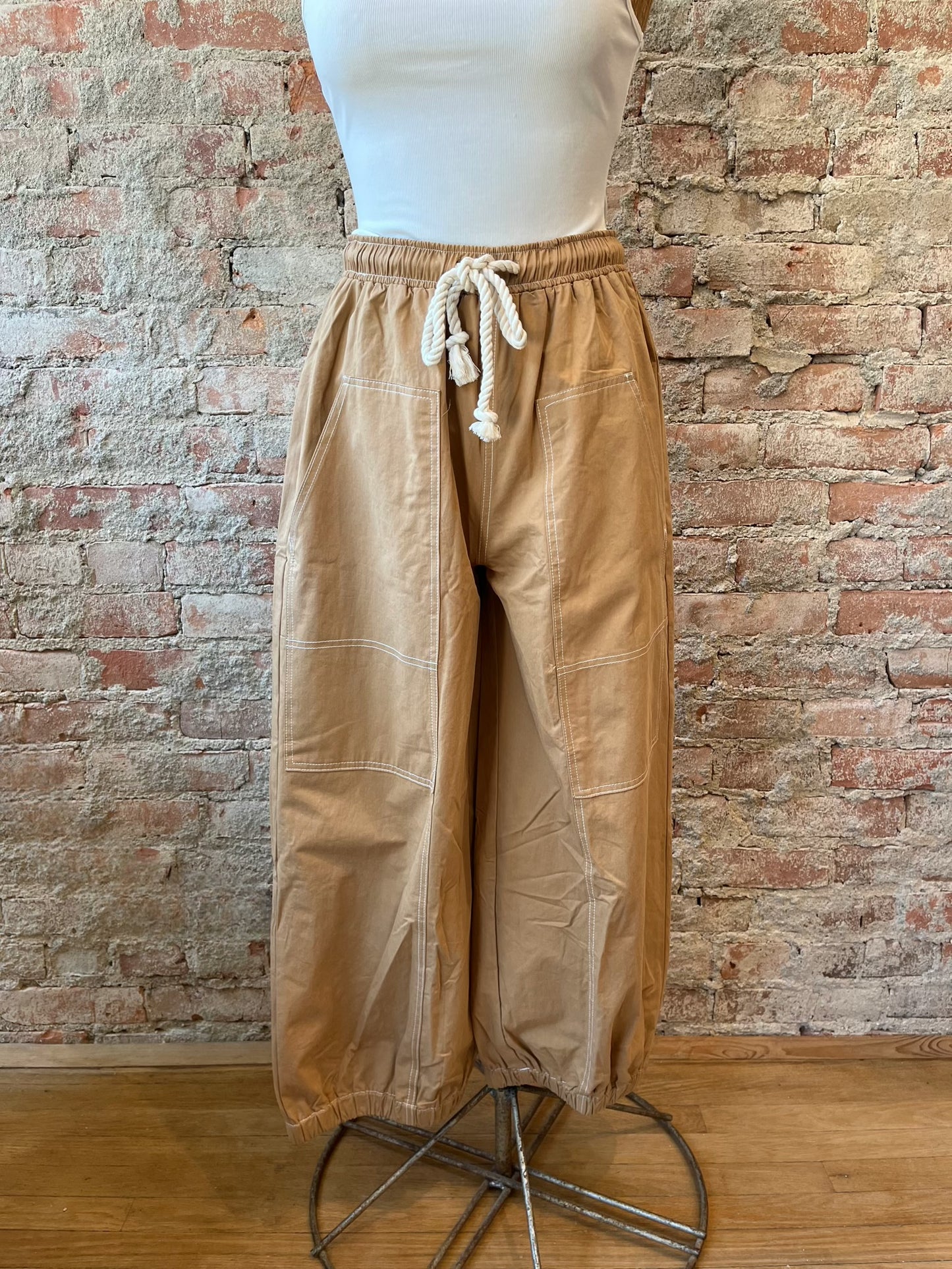 Balloon Cotton Joggers