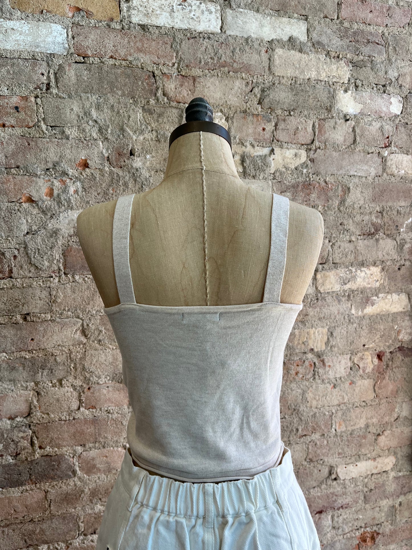 Front Twist Crop Tank