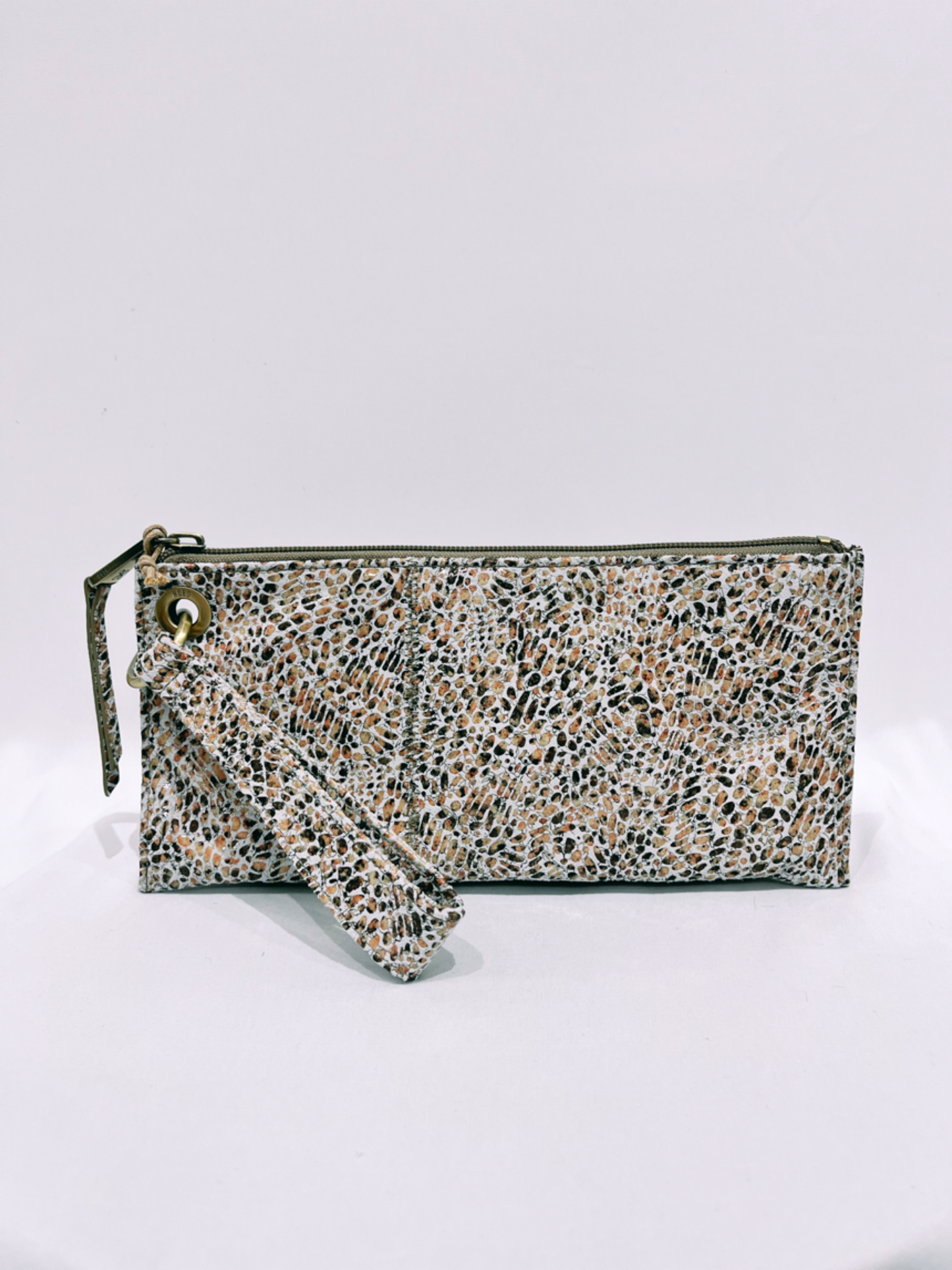 HOBO Vida Wristlet