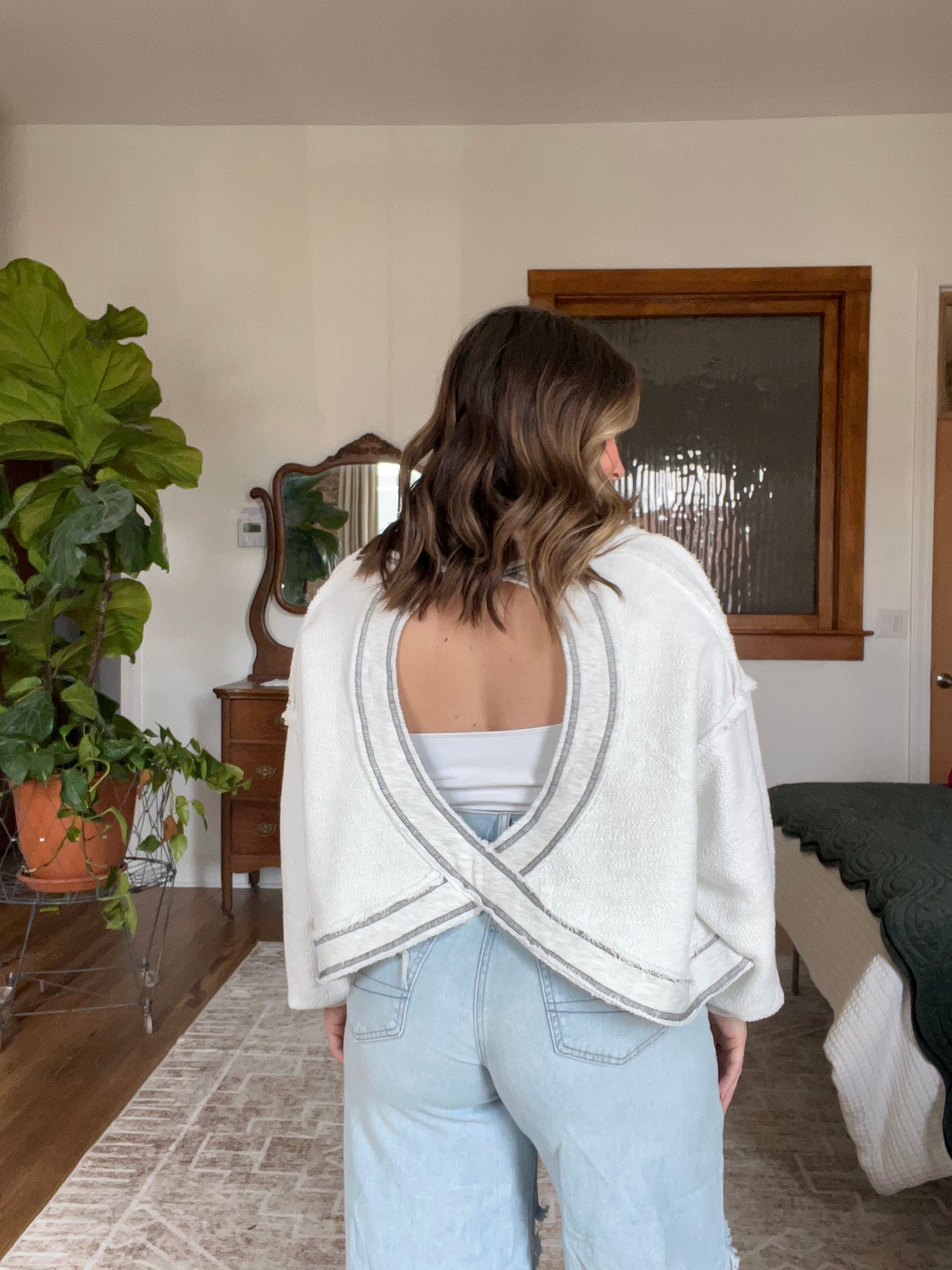 Essential Open Back Crop