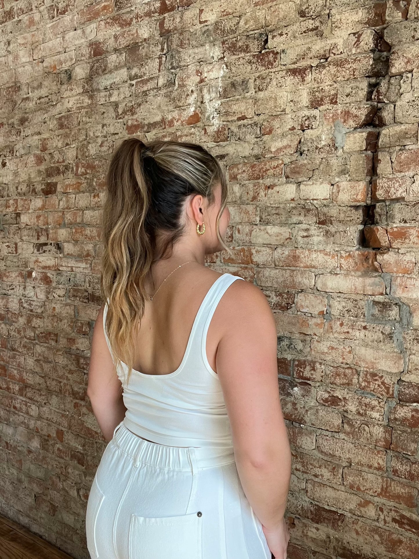 Crop Scoop Tank Top