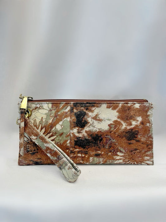 HOBO Vida Wristlet