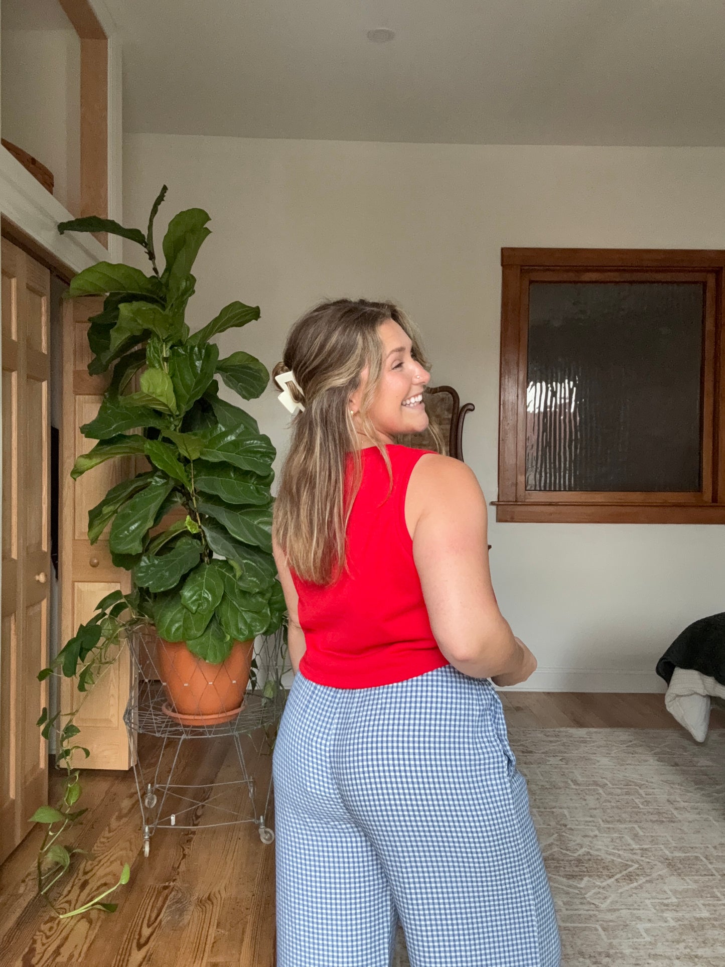 Red Sleeveless Knit Top