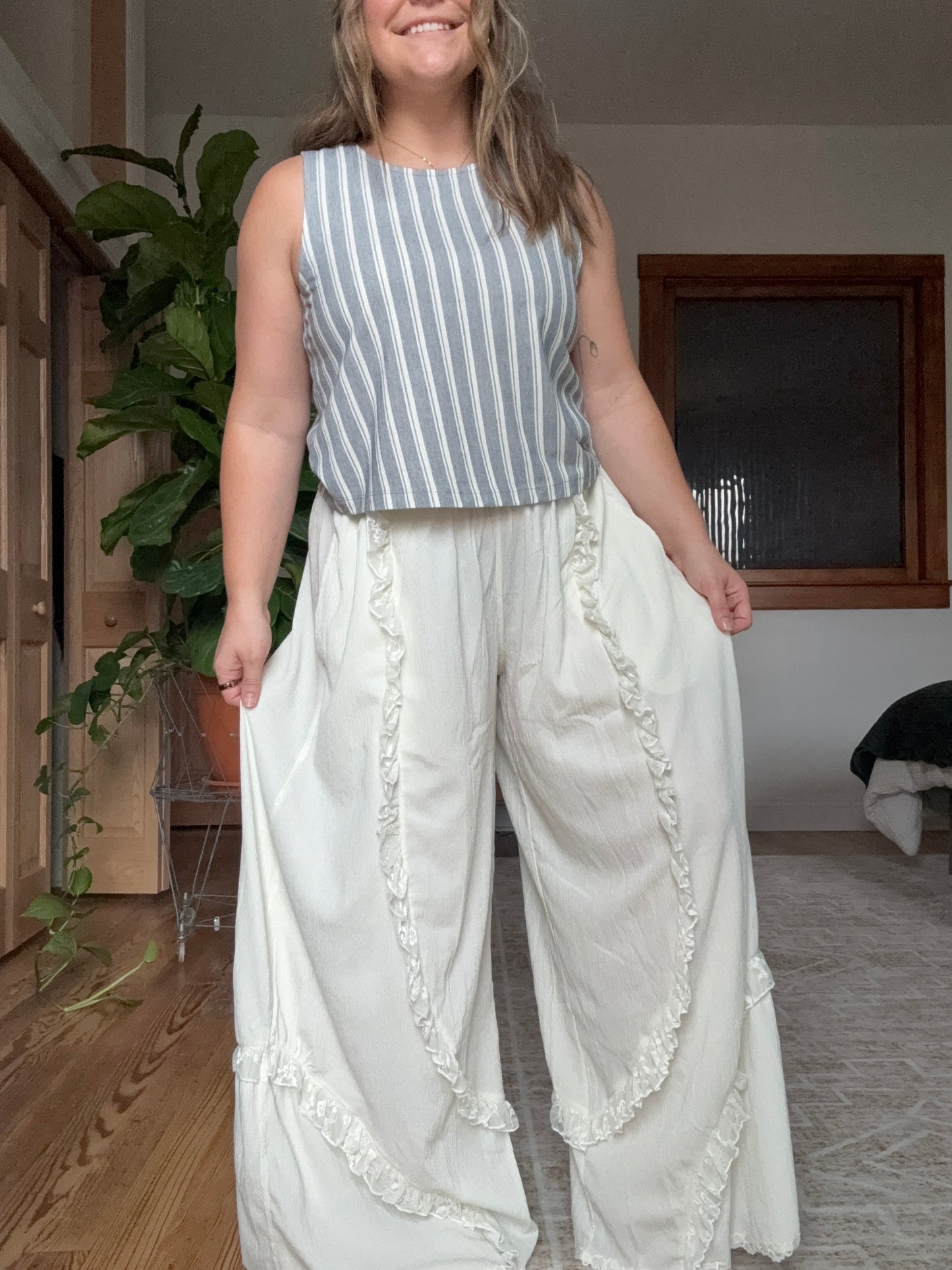 Lace Ruffle Pants