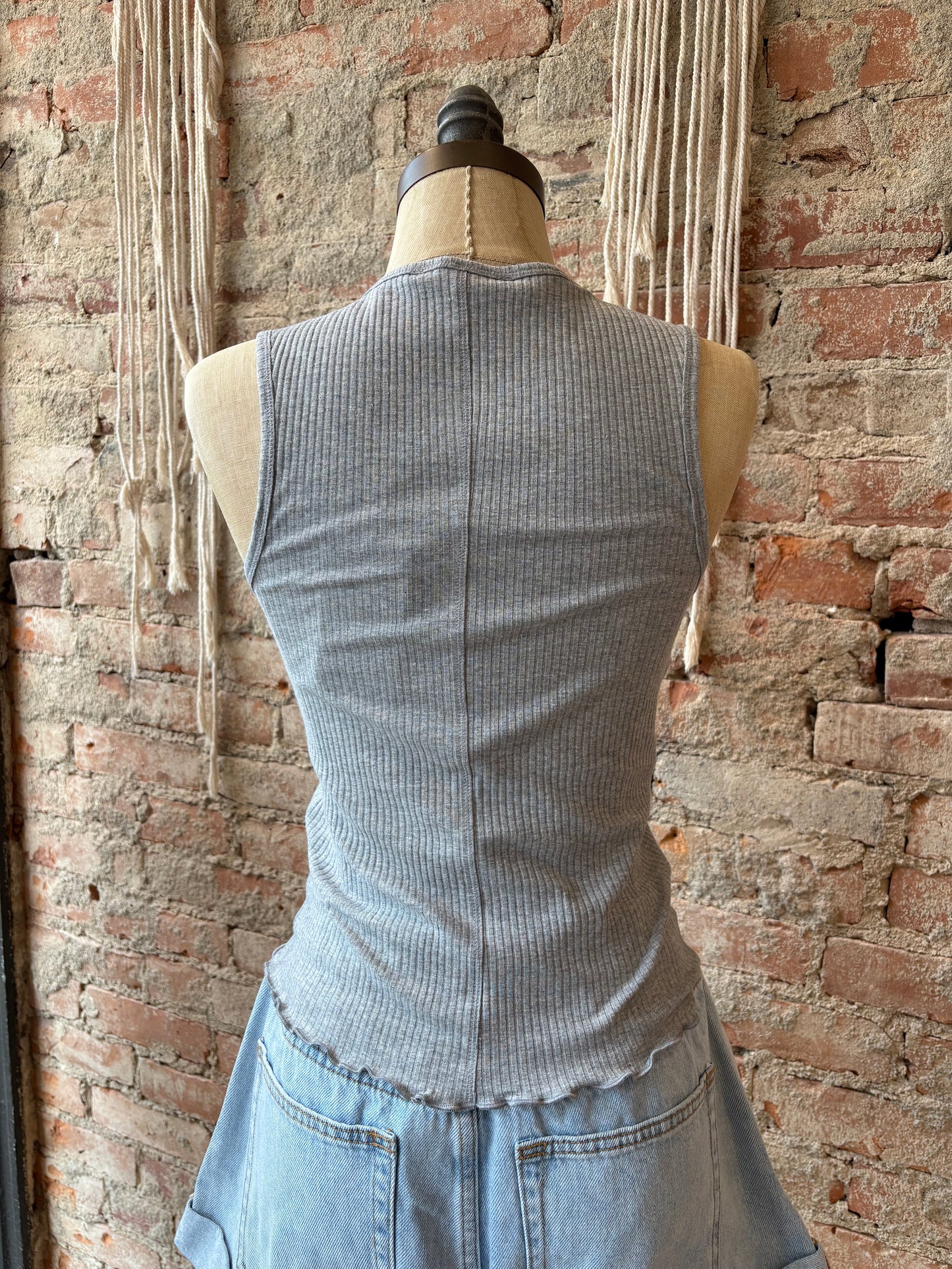 Ribbed Scoop Neck Tank