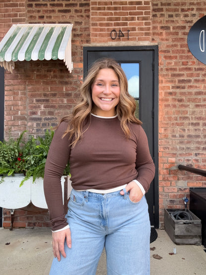 Trim Contrast Top