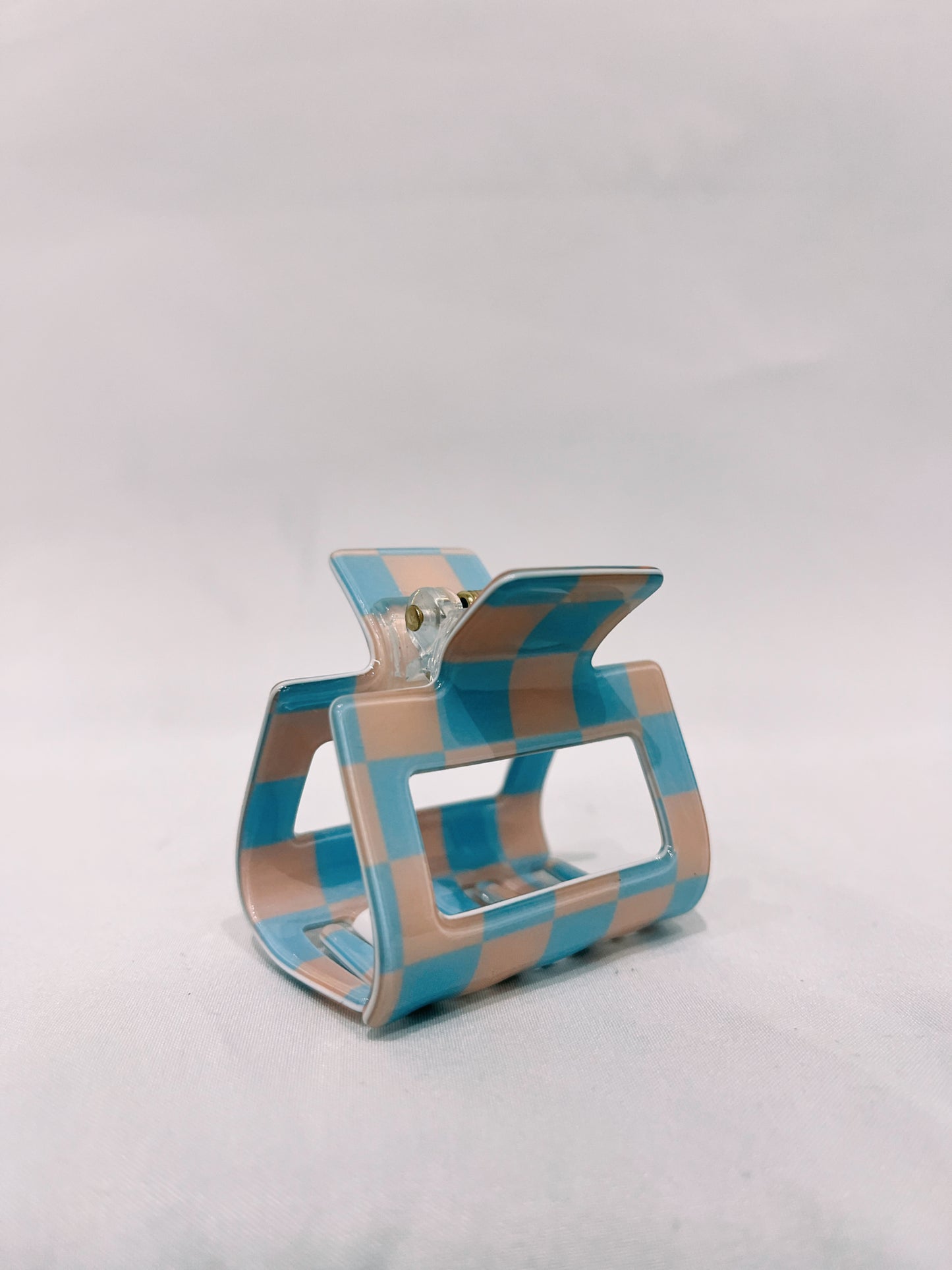 Square Pattern Claw Clips