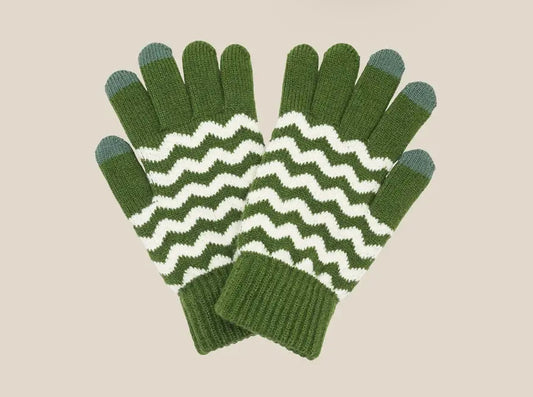 Wavy Striped Winter Gloves