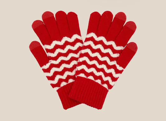 Wavy Striped Winter Gloves