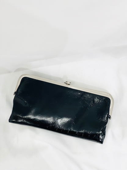 HOBO Lauren Clutch